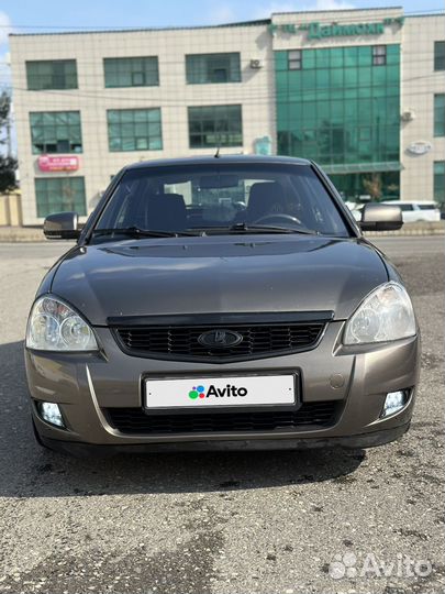 LADA Priora 1.6 МТ, 2015, битый, 400 000 км