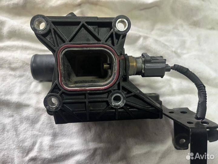 Корпус термостата Ford Focus 2 1.8