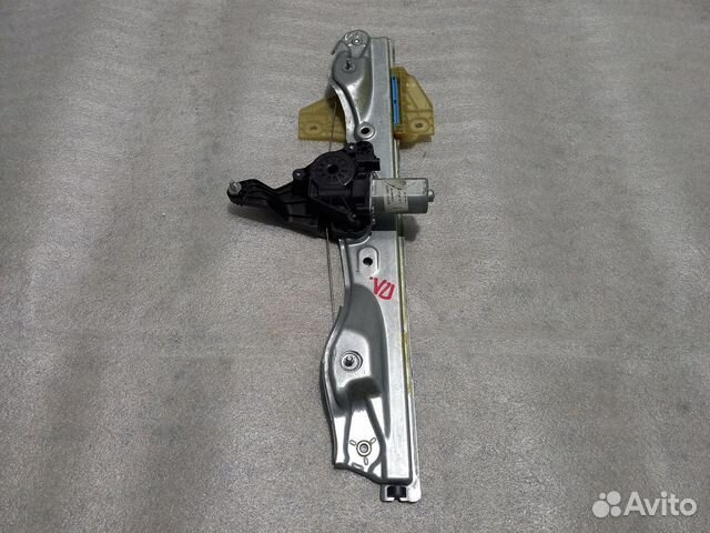 Стеклоподъемник передний левый LADA X-Ray Cross