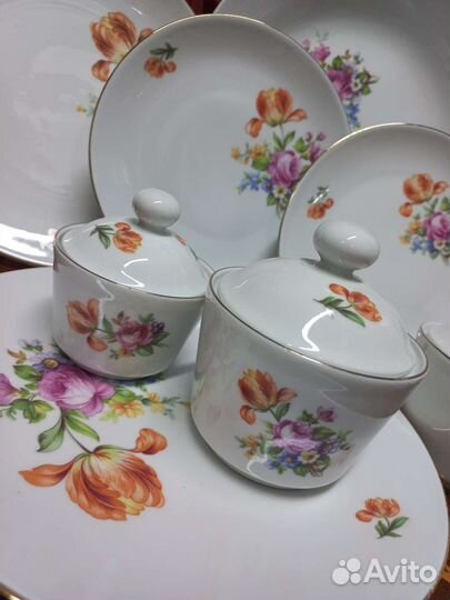 Предметы сервиза ГДР кахла