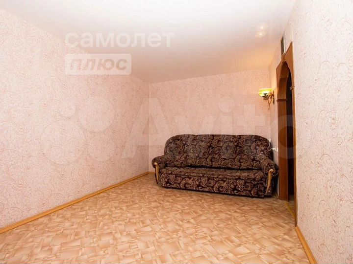 2-к. квартира, 43 м², 4/4 эт.