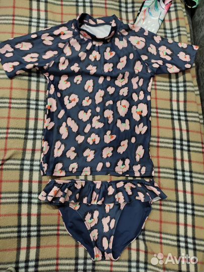 Новый гидрокостюм детский купальник 134