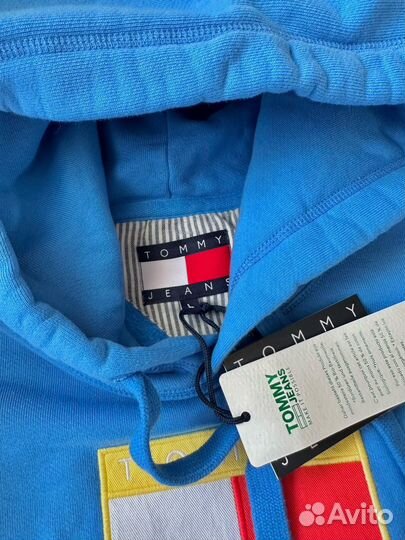 Tommy hilfiger толстовка