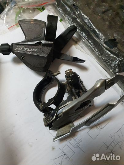 Передний переключатель shimano Altus M370