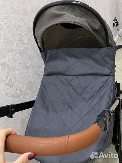 Коляска для новорожденных
