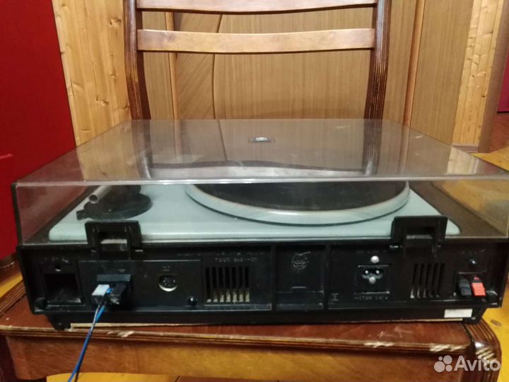 Проигрыватель винила СССР