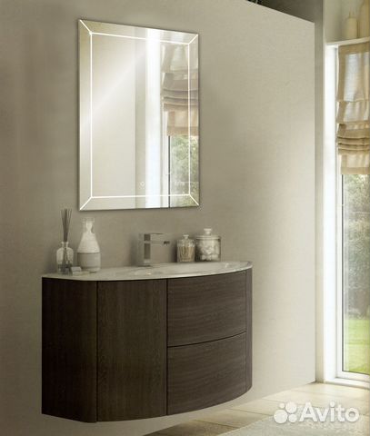 Зеркало с подсветкой для ванной