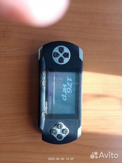 Игровая приставка