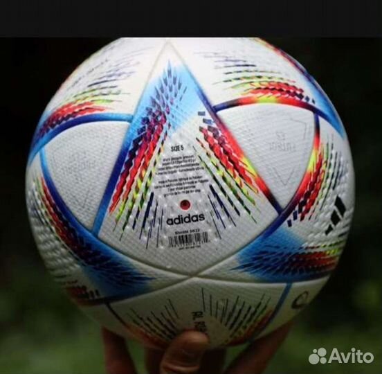 Футбольный мяч adidas оригинал