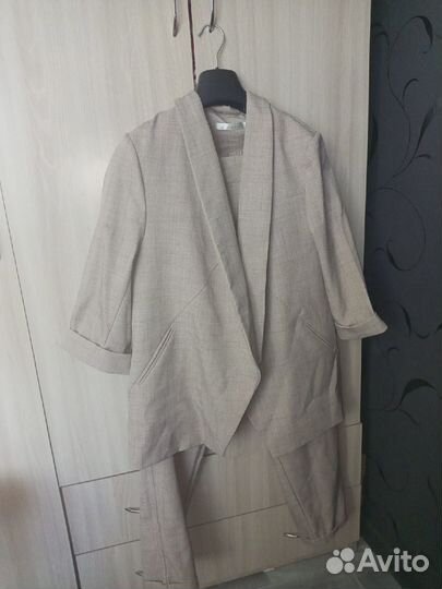 Костюм женский 56 размер