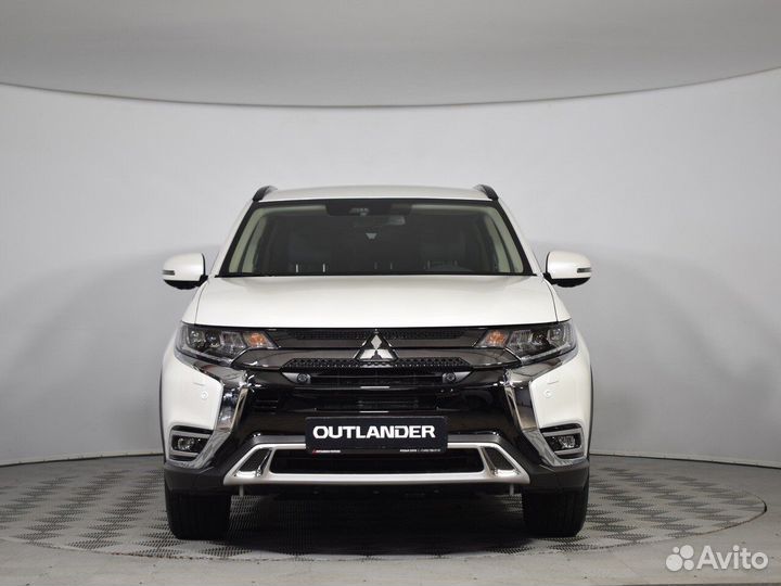 Mitsubishi Outlander 2 CVT, 2022