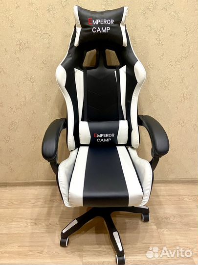 Компьютерное игровое кресло Новое