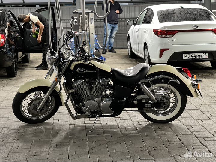 Honda shadow vt750c