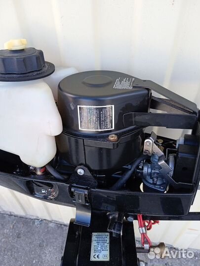 Лодочный мотор 3.3 mercury