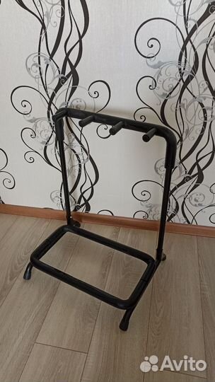 Стойка для гитар