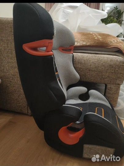Автомобильное детское от 15 до 36 кг