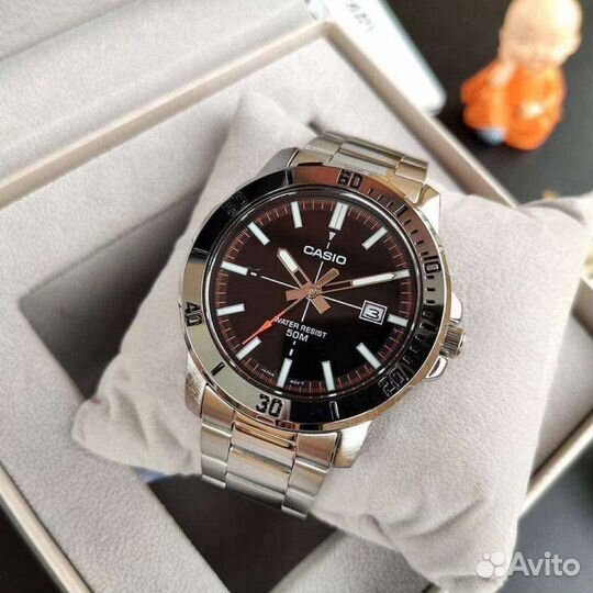 Мужские часы Casio MTP-VD01D-1E2 оригинал