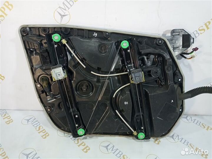 Стеклоподъемник передний правый Mercedes C-Class