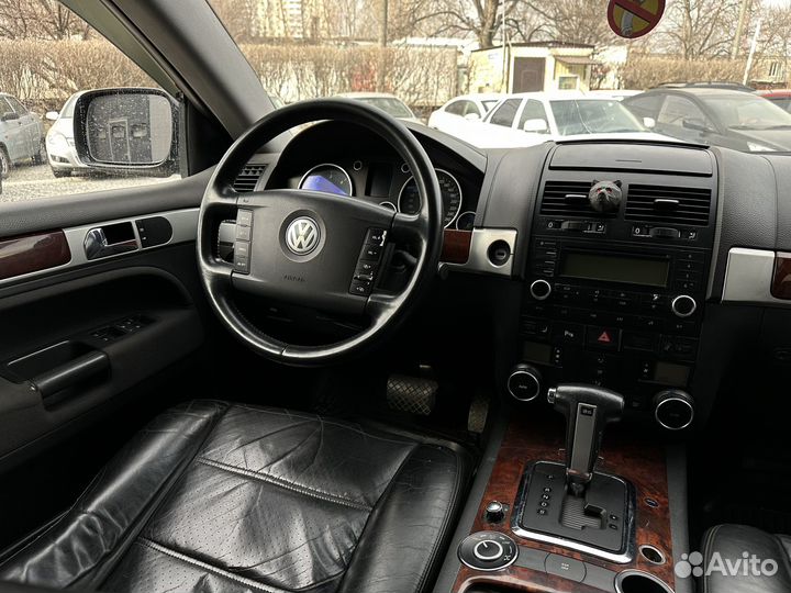 Volkswagen Touareg 2.5 AT, 2005, 220 000 км
