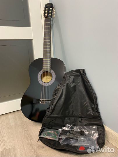 Классическая гитара, новая, набор