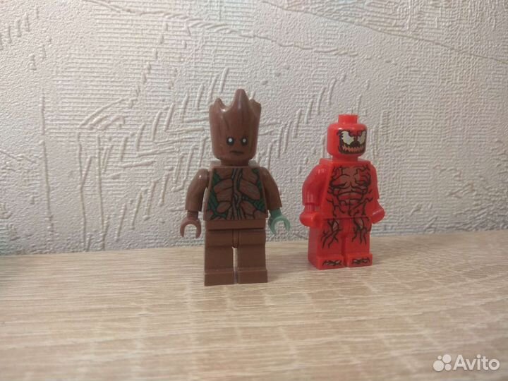 Lego минифигурки человек паук, грут и карнаж