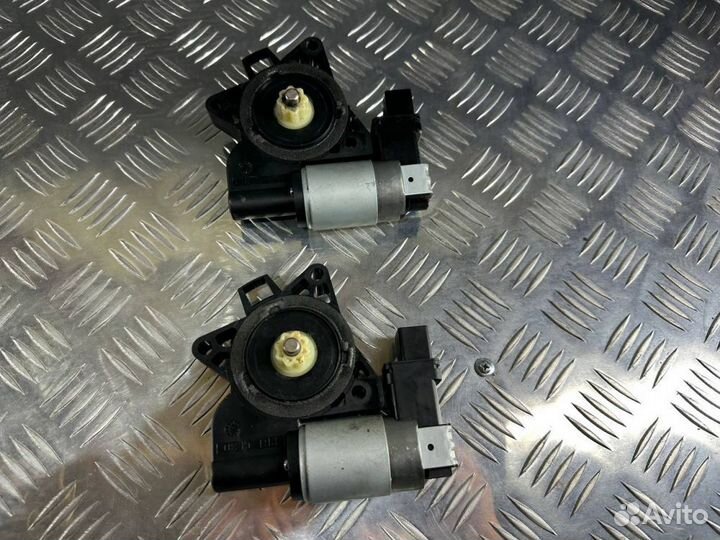 Моторчик стеклоподъёмника правый левый Mazda CX-7