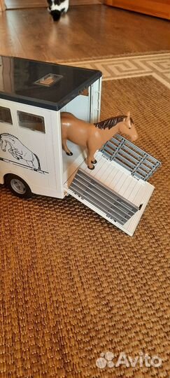 Машинка Bruder