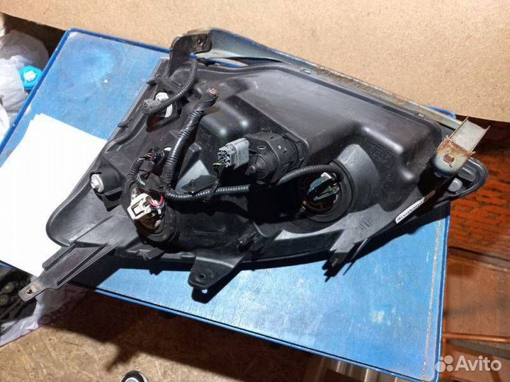 Фара правая галоген Honda Civic 7 2003-2006 ре