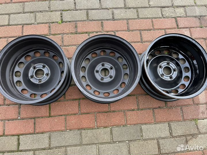 Штампованные диски R16 Volkswagen