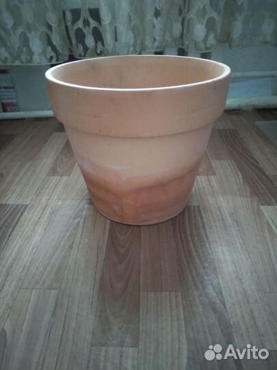 Вазон для цветов керамический