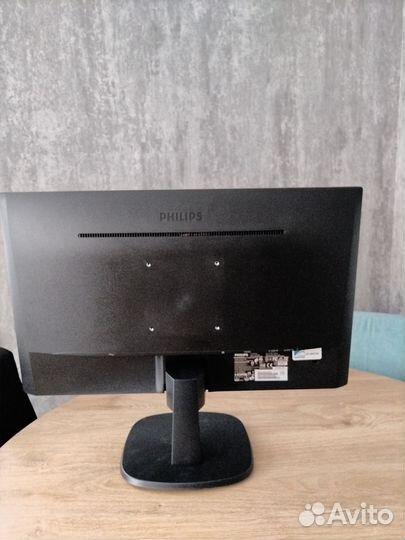 Монитор philips 24