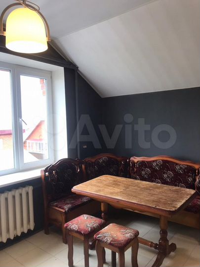 3-к. квартира, 96 м², 3/3 эт.