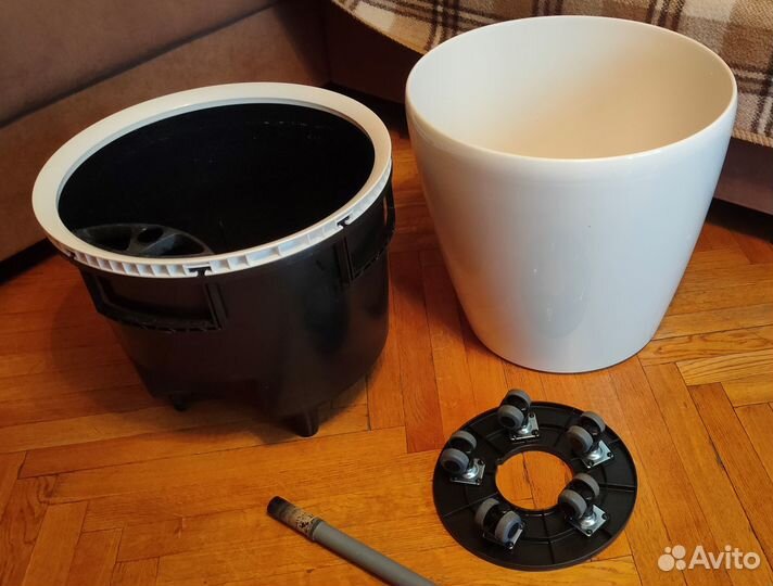 Цветочный горшок, кашпо с авто поливом