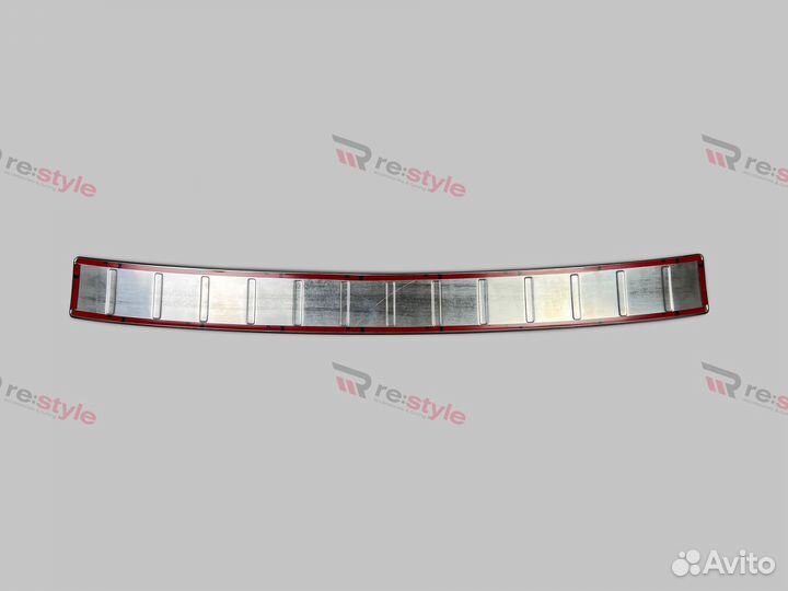 Накладка заднего бампера Toyota Prius 20 Хром