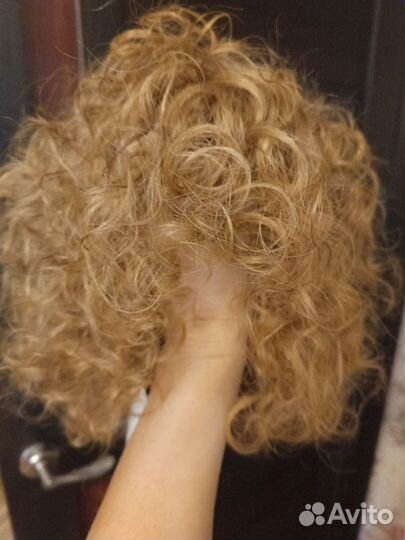 Шикарный парик из натуральных волос