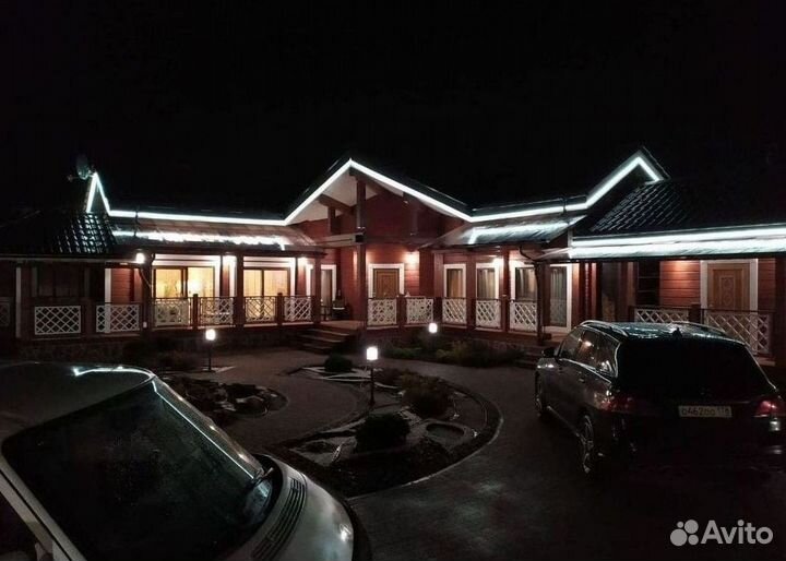 Украшение дома гирляндой