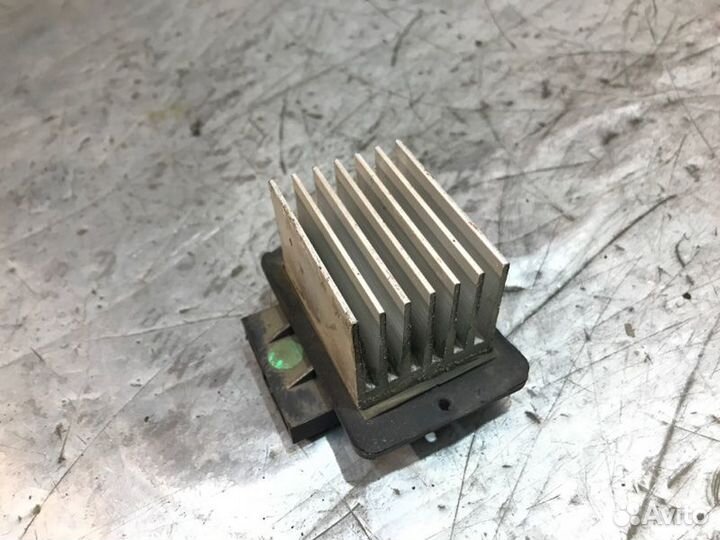 Резистор отопителя передний левый Lifan Solano 620