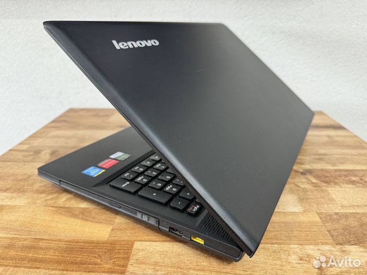Игровой Lenovo идеал 2020M 10Gb Radeon SSD256+500G