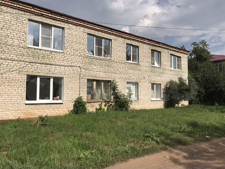 Комната 12 м² в 1-к., 1/2 эт.