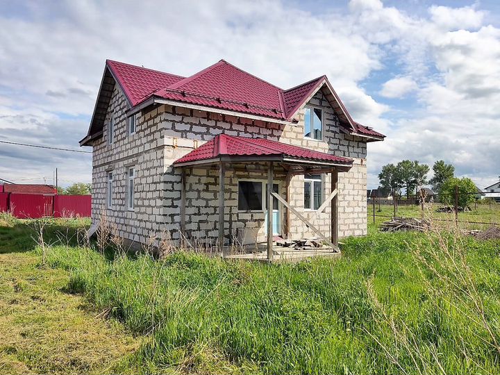 Дом 172 м² на участке 6,7 сот.