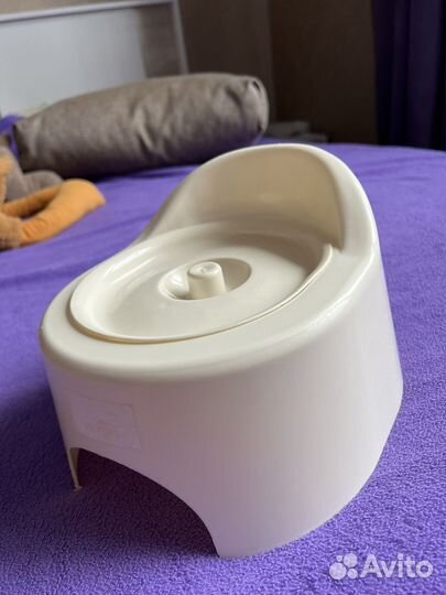 Детский горшок с крышкой