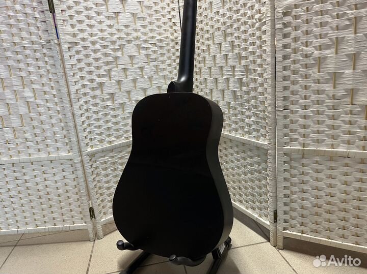 Гитара для обучения с комплектом