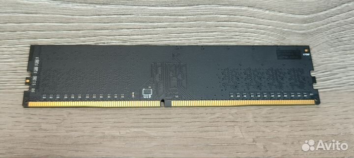 Оперативная память qumo ddr4 8gb 2400