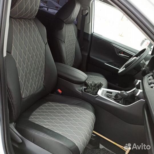 Чехлы Toyota Rav-4