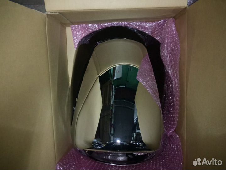 Окантовка фары Intruder M1800R/ Boulevard 53111-48