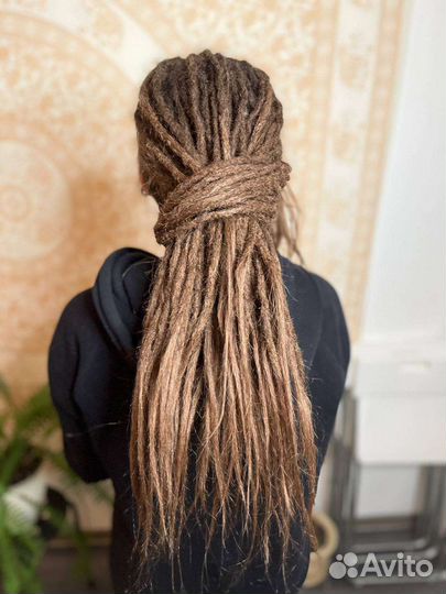 Требуется модель для заплетения дред