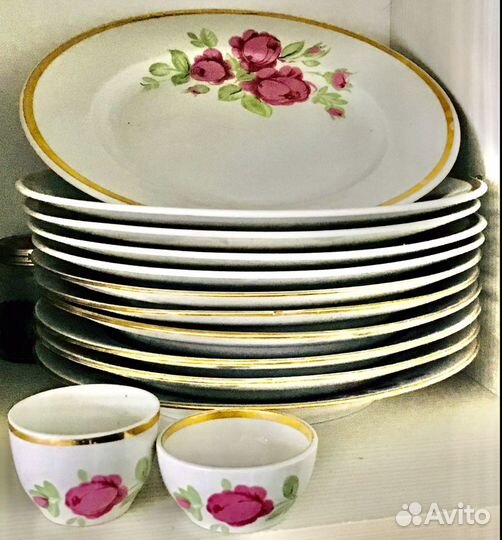 Сервиз столовый фарфоровый поднос блюдо закаточная