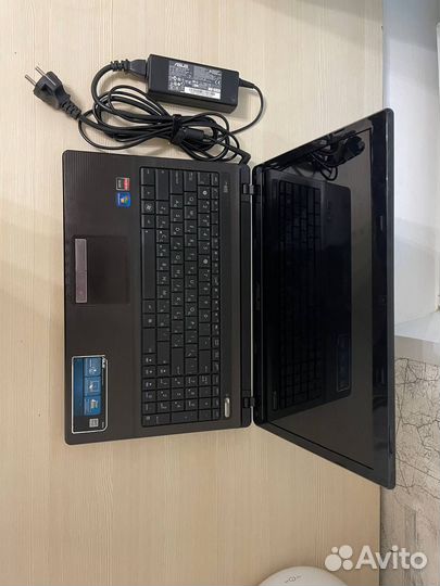 Asus K53U - 2 Ядра \ 4 Озу \ HHD 300