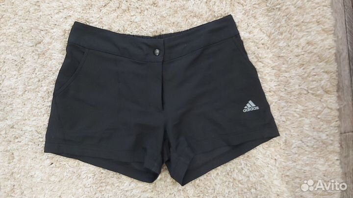 Шорты спортивные женские adidas (S)