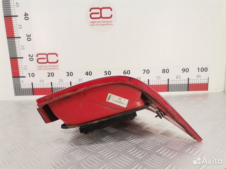 Фонарь задний для Volkswagen Golf 4 1J6945096R